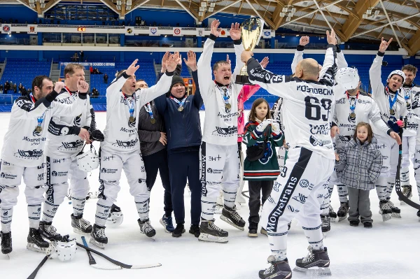 «Байкал-Энергия. Ветераны» — чемпион!